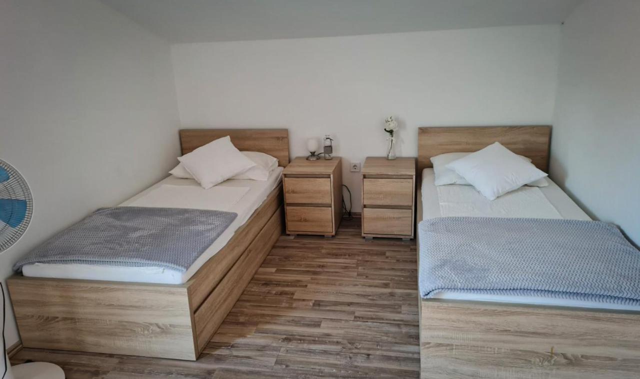 Villa Mena Вир Экстерьер фото